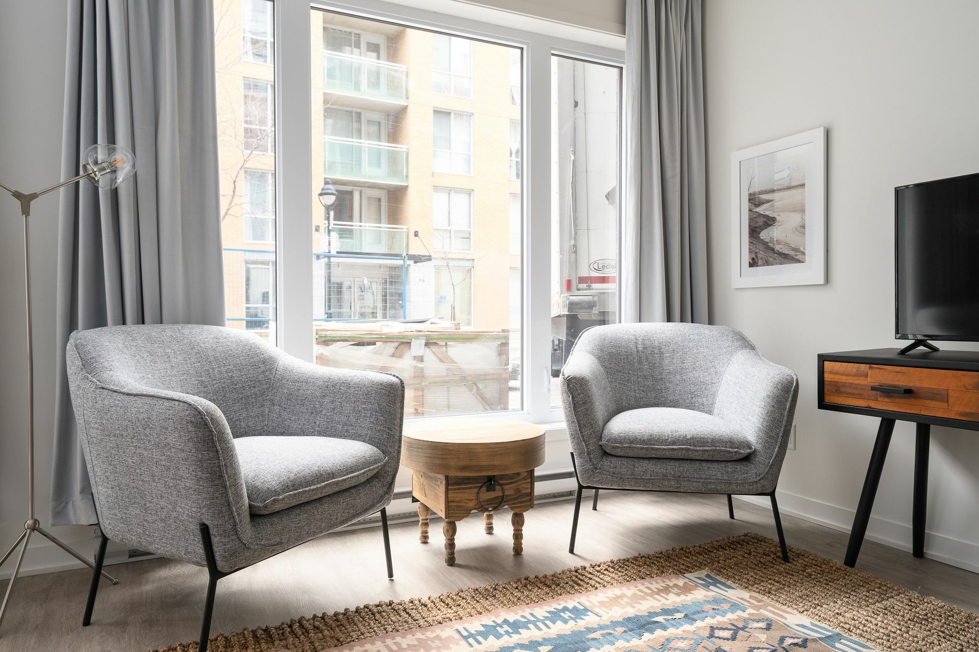 Lovely In Quartier Des Spectacles By Sonder Apartment *