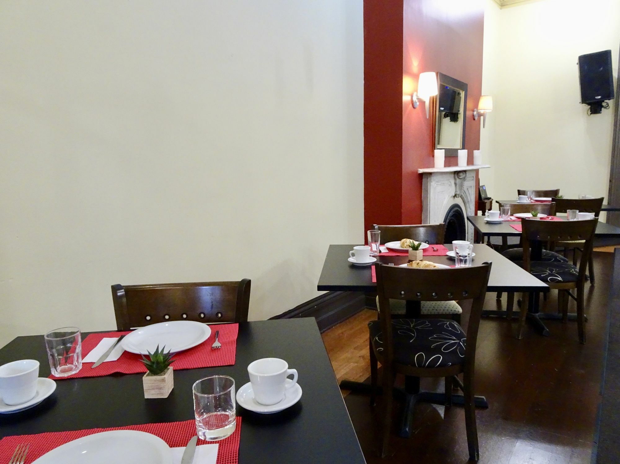& Espace Confort 3* Montreal