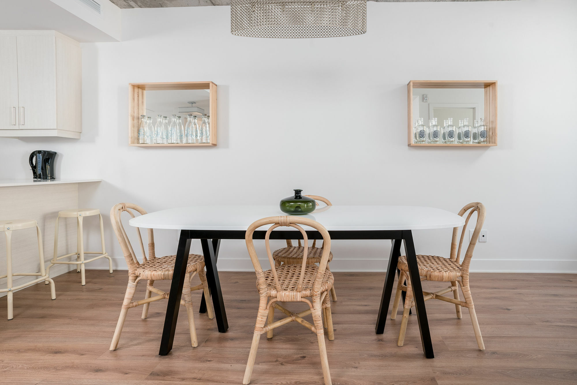 Apartment Chic 1br In Festival Quarter By Sonder Montreal