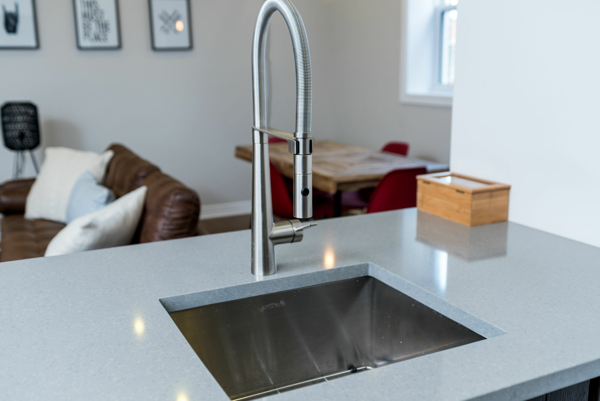Charming 4br In Milton Park By Sonder Apartment Montreal