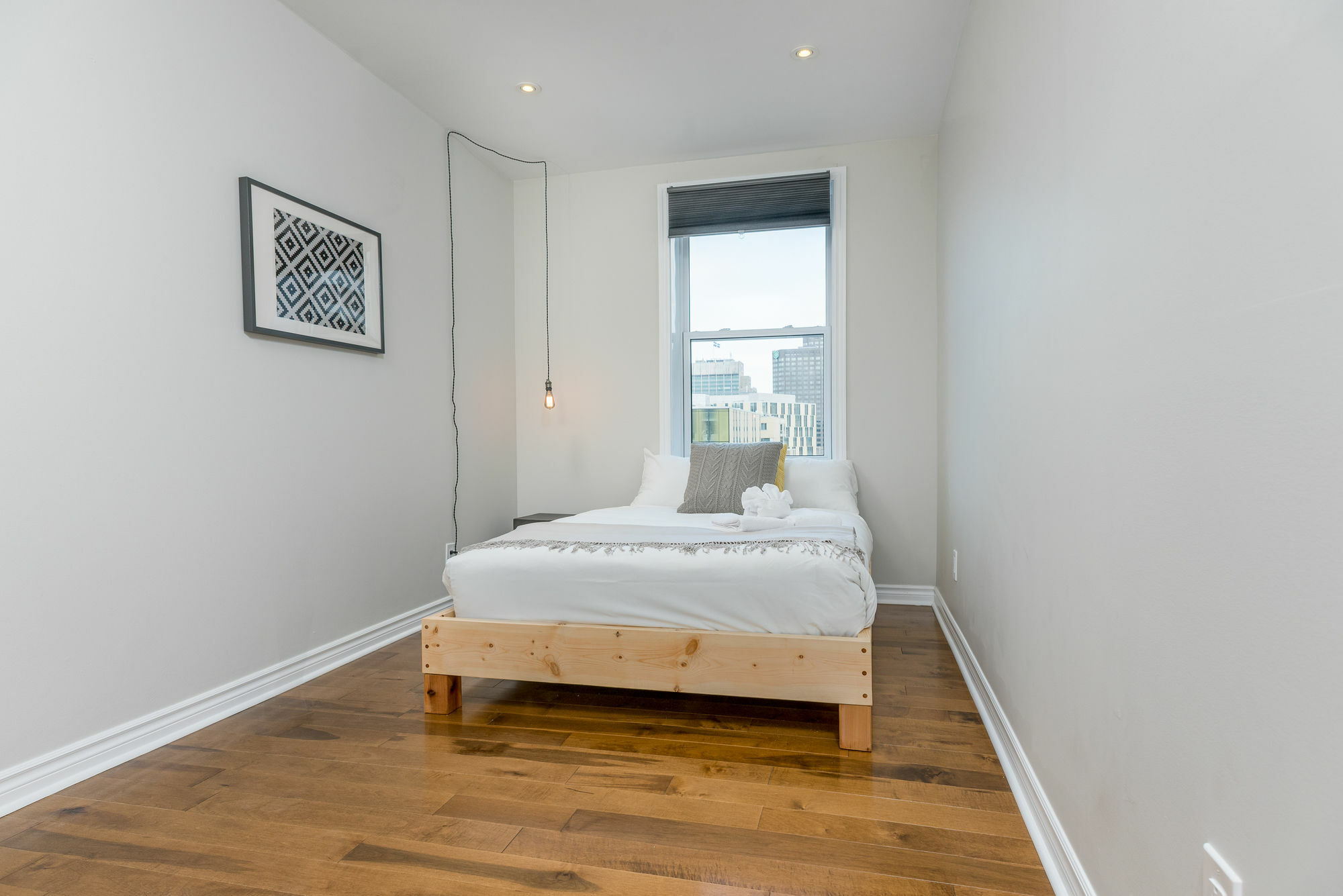 Charming 4br In Milton Park By Sonder * Montreal