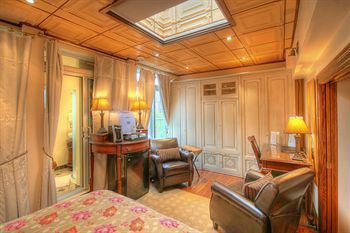 Hotel Chateau Saint-marc 4*