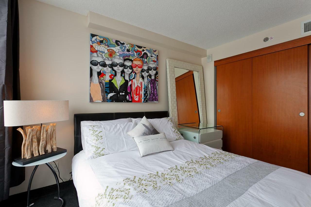 Apartment 888 St Francois Xavier 1201 *