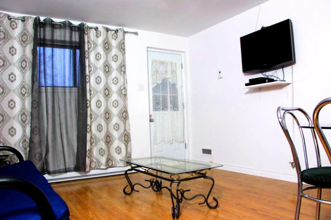 Private Comfy In * Montreal