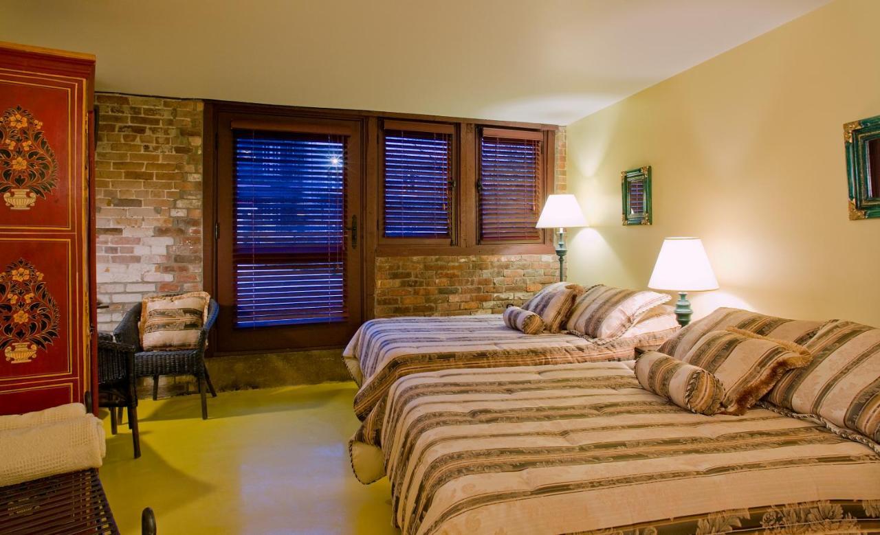 Inn Bonsecours Montreal