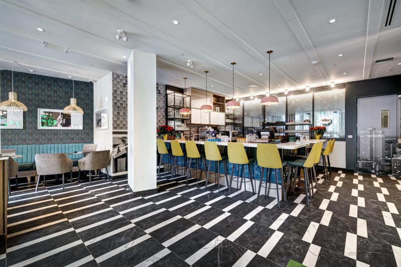 Hotel Uville 4*