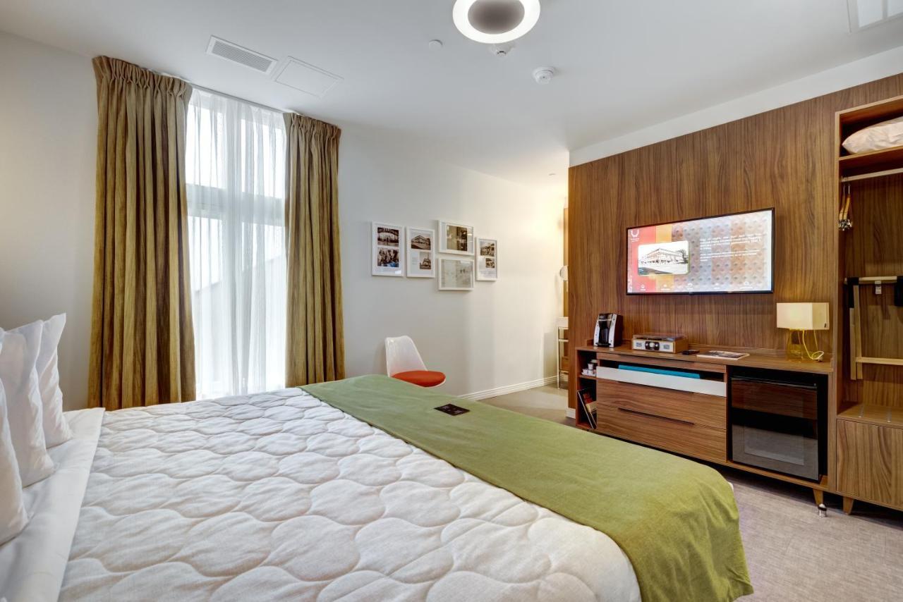 Uville Hotel 4*