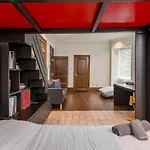 Maison Taki