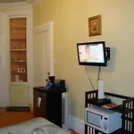 Hotel & Suites Place Des Arts