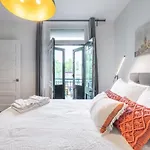 Montreal Styled 2 Bedroom Apartment On St-Denis Street