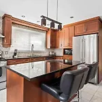 Cozy Place Renovated In Saint Leonard Wifi+Netflix