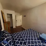 Full Kitchen / Metro Atwater / High Speed Internet
