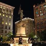 Holiday Inn Montreal Centre Ville Downtown By Ihg