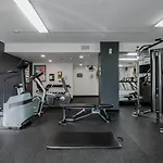 Hotel Faubourg Montreal Centre-Ville Downtown