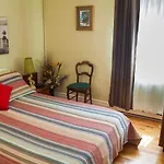 Maison Des Jardins B & B