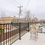 3Br City Escape In Stylish Apartment At Anjou