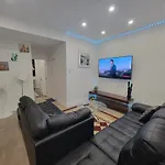 High Speed Internet - Amazing Loft In Central Montreal