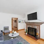 The Cartier Suite - Free Parking