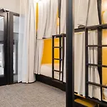 Parc Avenue Hostel