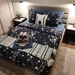 The Cartier Suite - Free Parking