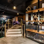 Empire Suites