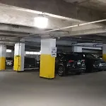 Free Parking - Perfect Location - Must Stay