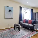 Free Parking - Perfect Location - Must Stay