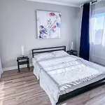 Downtown Lofted Residence