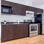 Aaa Location - Bright And Cozy Apartment