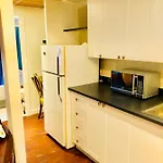 Stylish Montreal Apartment: Comfortable Stay In The Golden Square Mile
