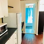 Stylish Montreal Apartment: Comfortable Stay In The Golden Square Mile
