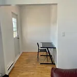 Cozy 2 Rooms Apartment Mile End