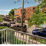 Appartement In Rosemont