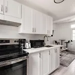 2 Bedroom Apartment - 1005