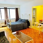 Stylish Montreal Apartment: Comfortable Stay In The Golden Square Mile
