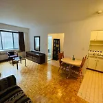 Stylish Montreal Apartment: Comfortable Stay In The Golden Square Mile