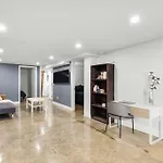 Spacious 3 Bedrooms/2 Bathrooms Condo In Montreal