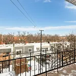 One Bedroom Apartment Near Frontenac Metro 2159-05