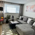 Magnifique, Propre Et Spacieux Appartement 2 Chambres