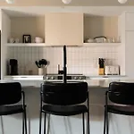 Maison Place Royale By Luxury In Transit