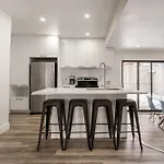 Big 3 Bedroom Apartment - 01