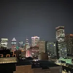 Hello,Crescent