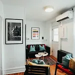 Hresidences Cozy Heritage St Andre Apt Mtl