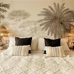 Mila Suites