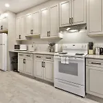 Stanley Suites