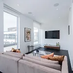Le Se7T Penthouses