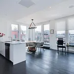 Le Se7T Penthouses