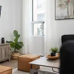 Downtown Penthouse 2Floor 4Bdrs , 9 Guests