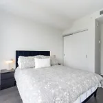 Panoramic View - 2 Bed 2 Bath 47Th Floor