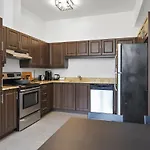 M11 The Star Wars Suite 3Br Downtown